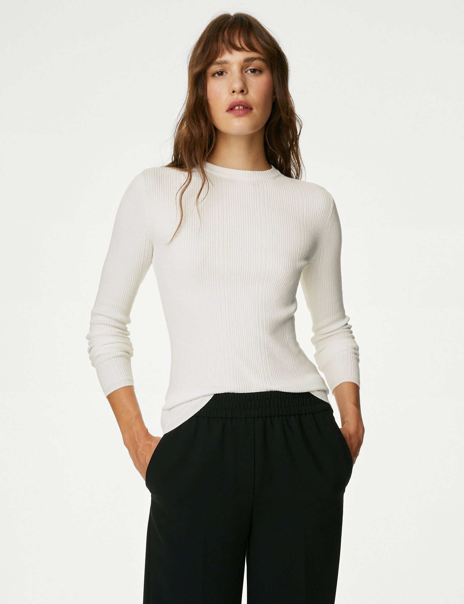 Ribbed Crew Neck Fitted Knitted Top