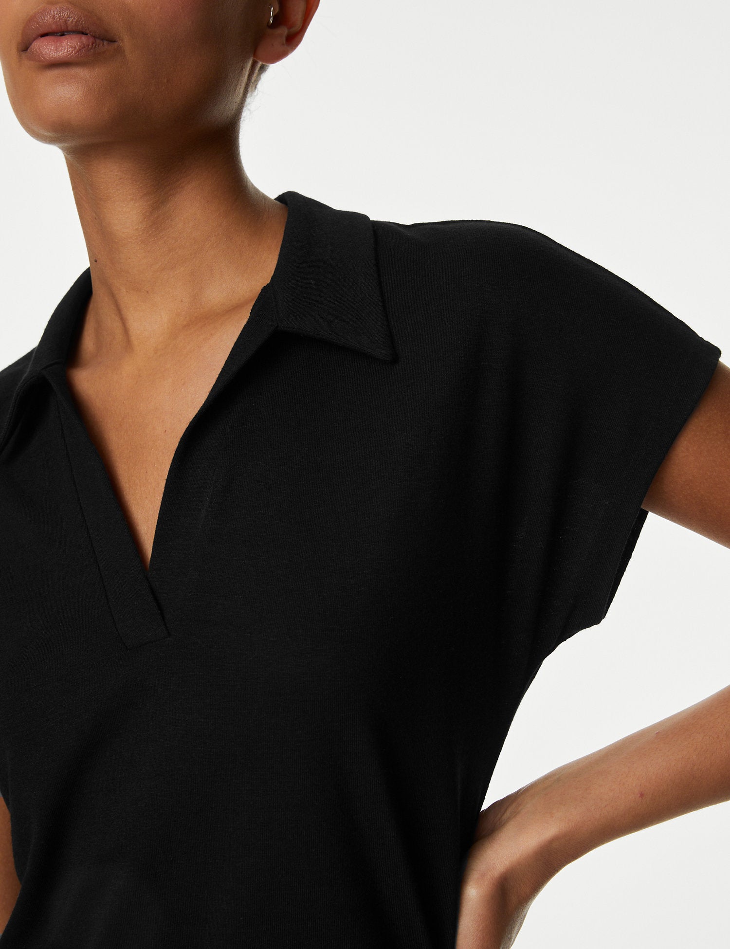 Textured Collared Top with Linen