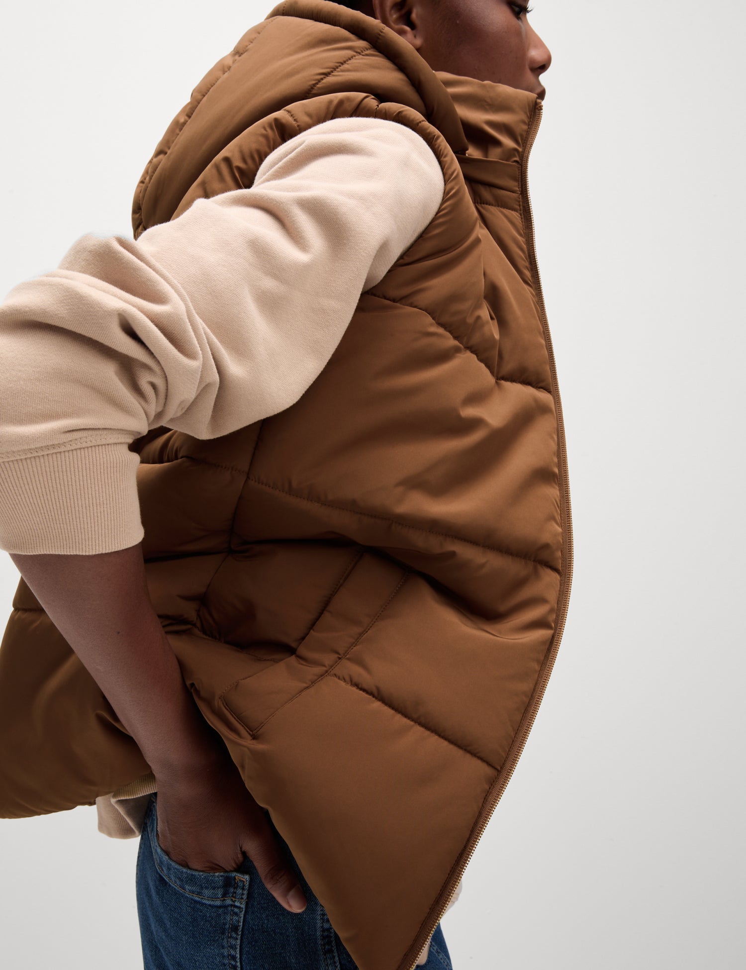 Thermowarmth_x0099_ Hooded Puffer Gilet