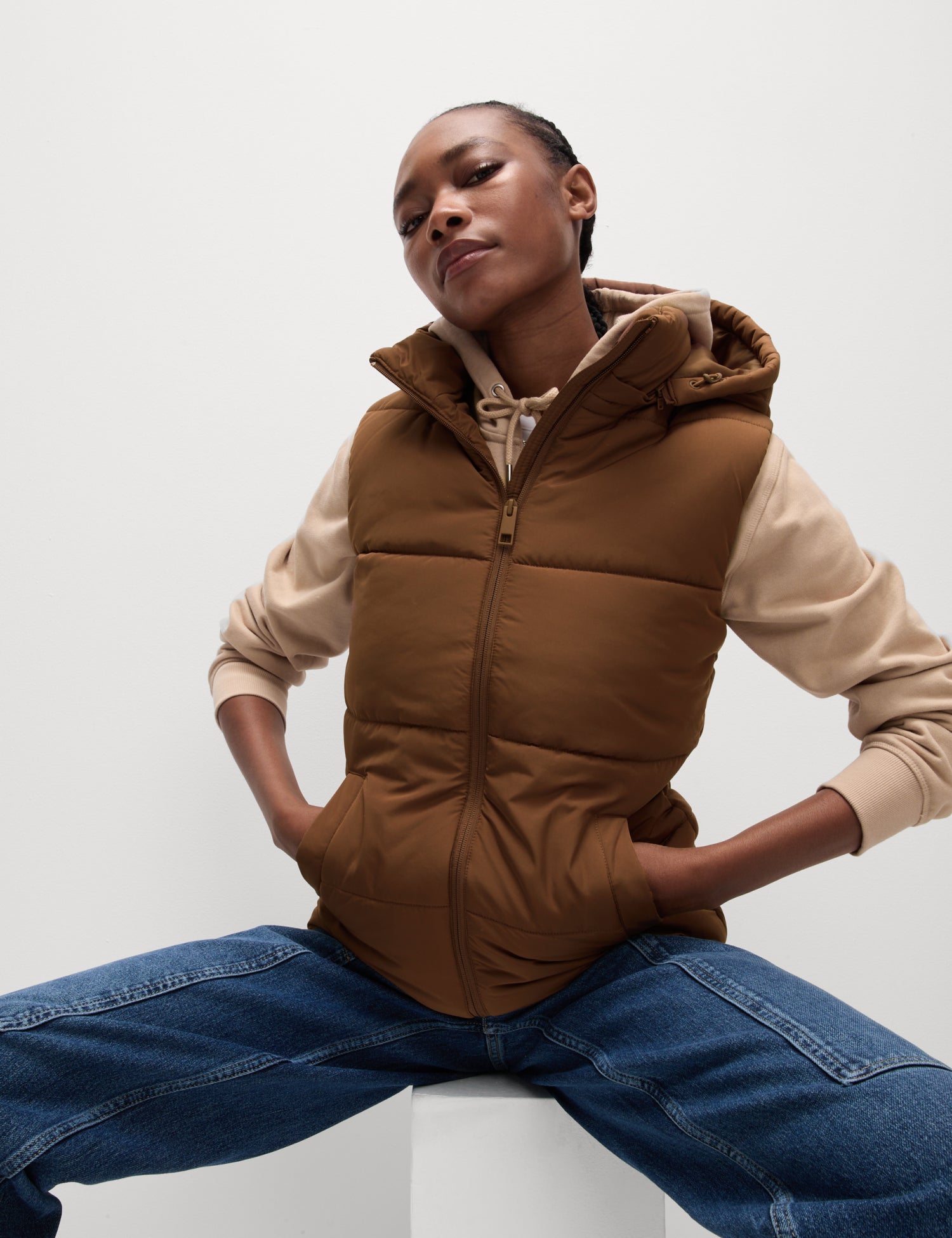 Thermowarmth_x0099_ Hooded Puffer Gilet