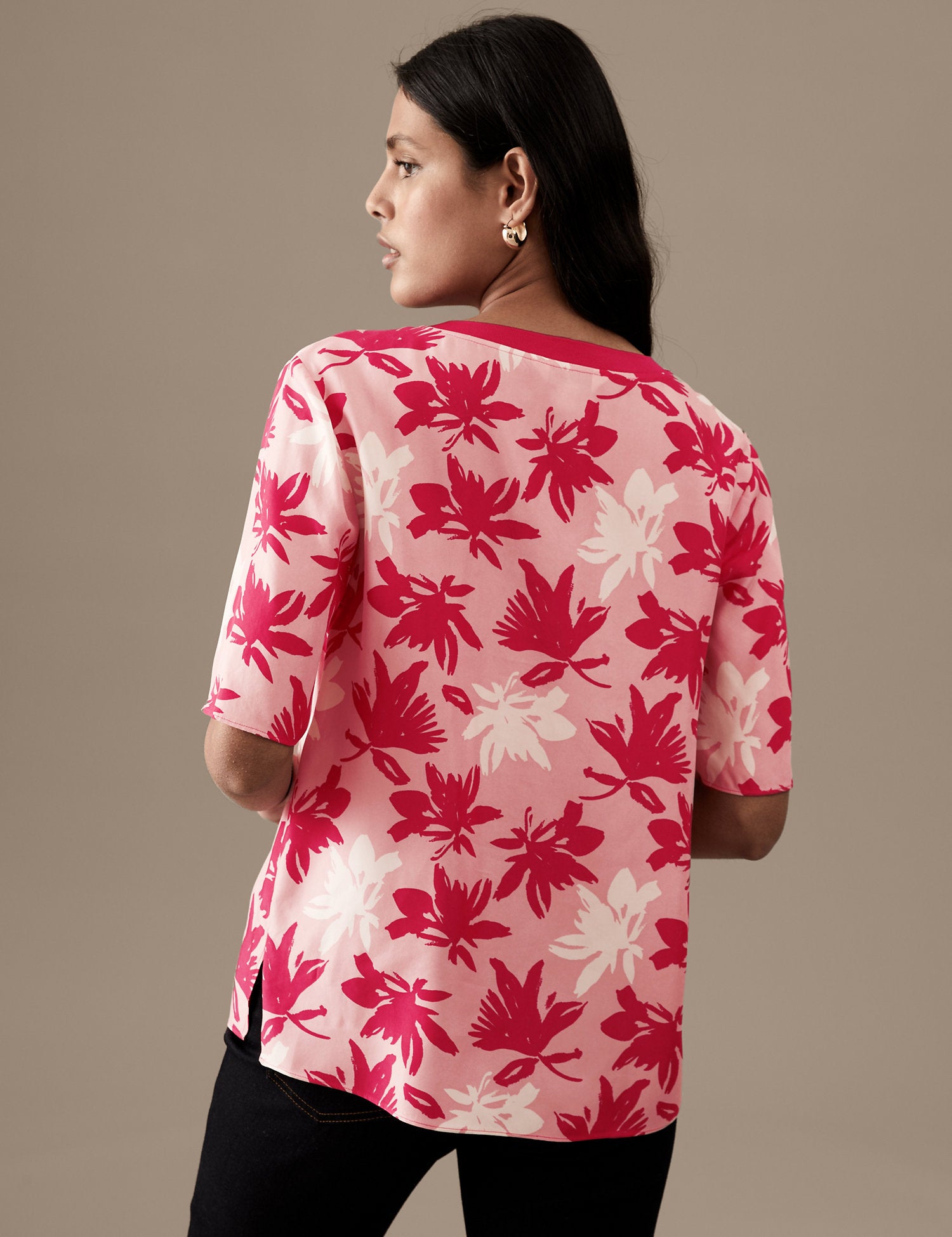 Cupro Rich Printed V-Neck Blouse