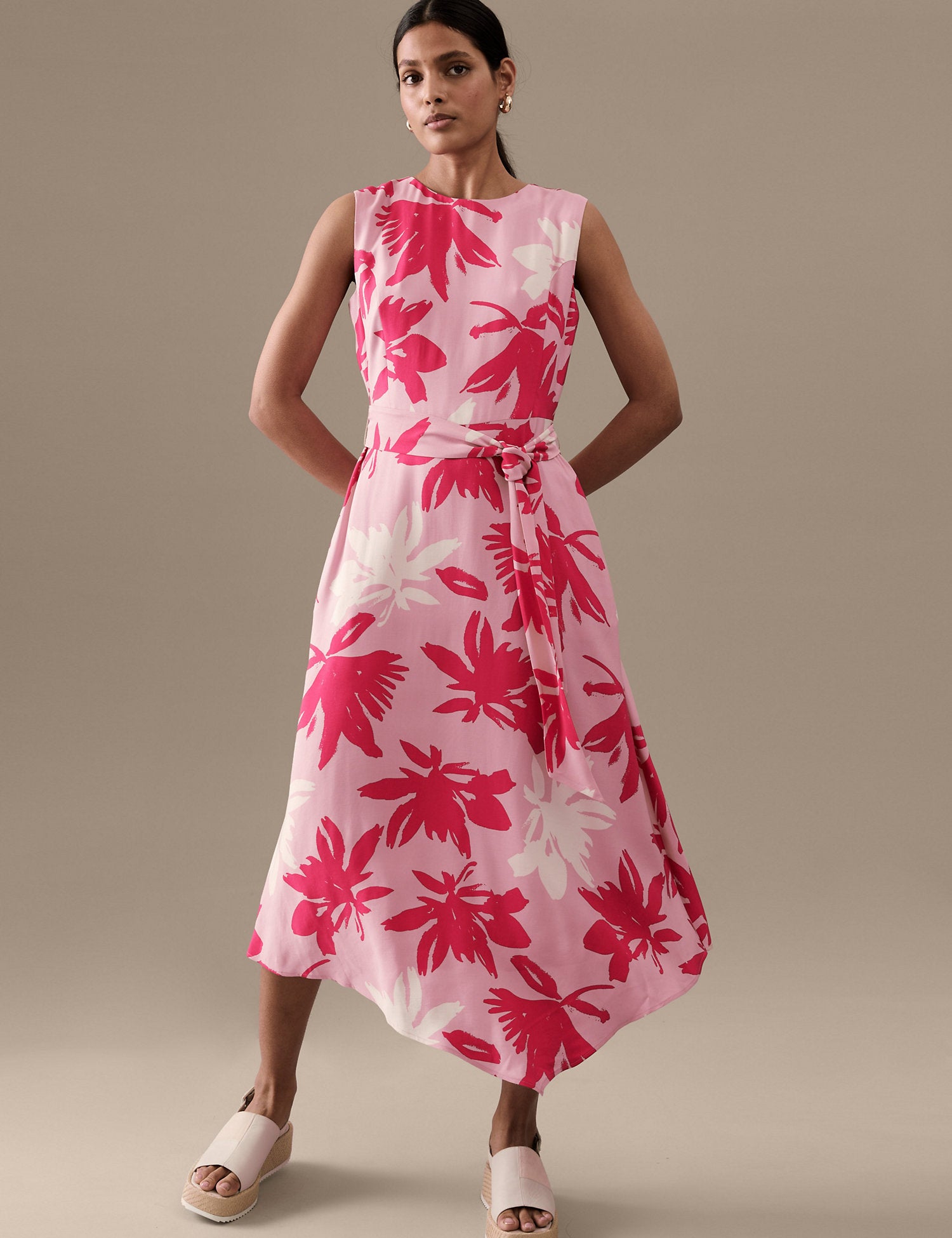 Printed Round Neck Midi Shift Dress