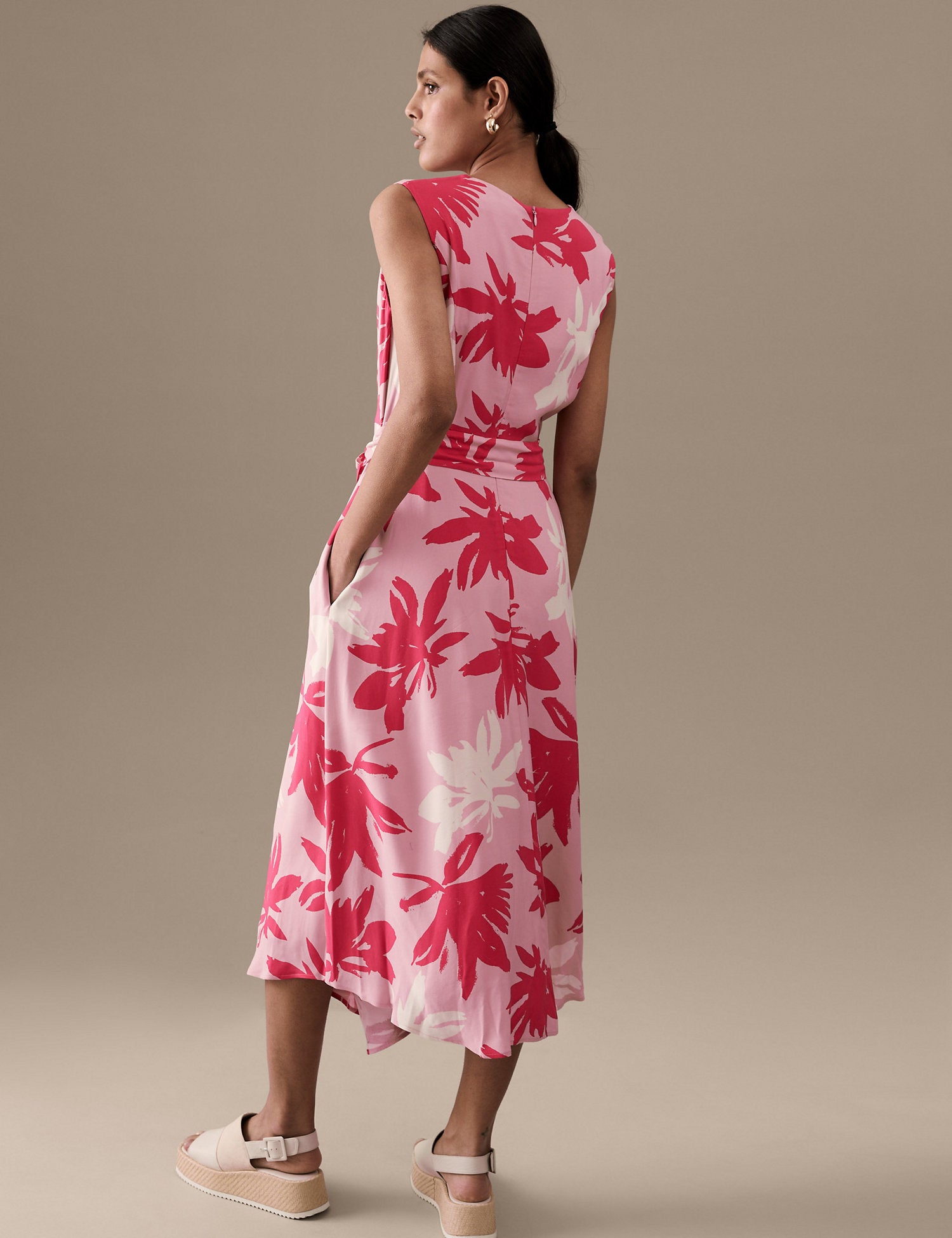 Printed Round Neck Midi Shift Dress