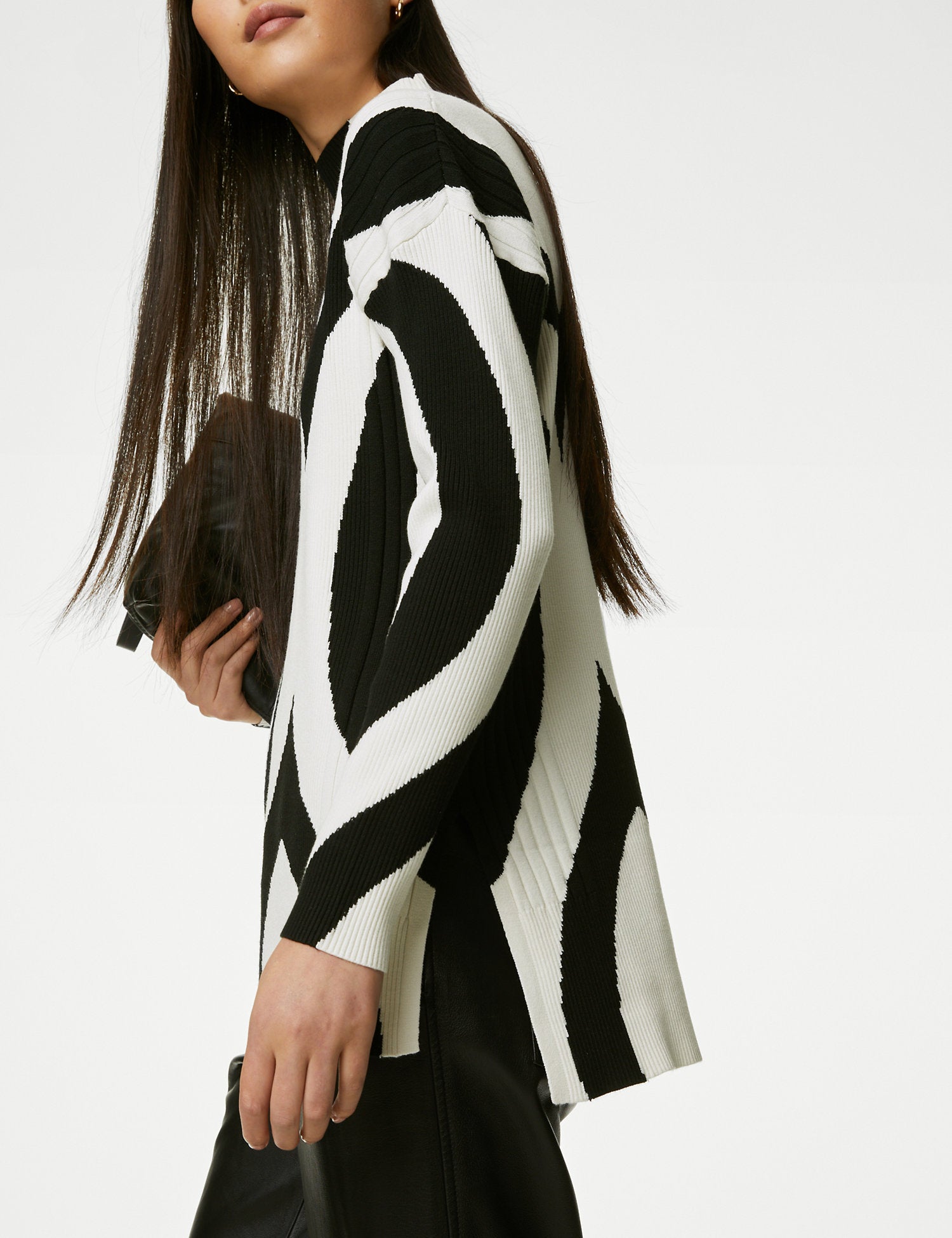 Patterned Funnel Neck Longline Jumper