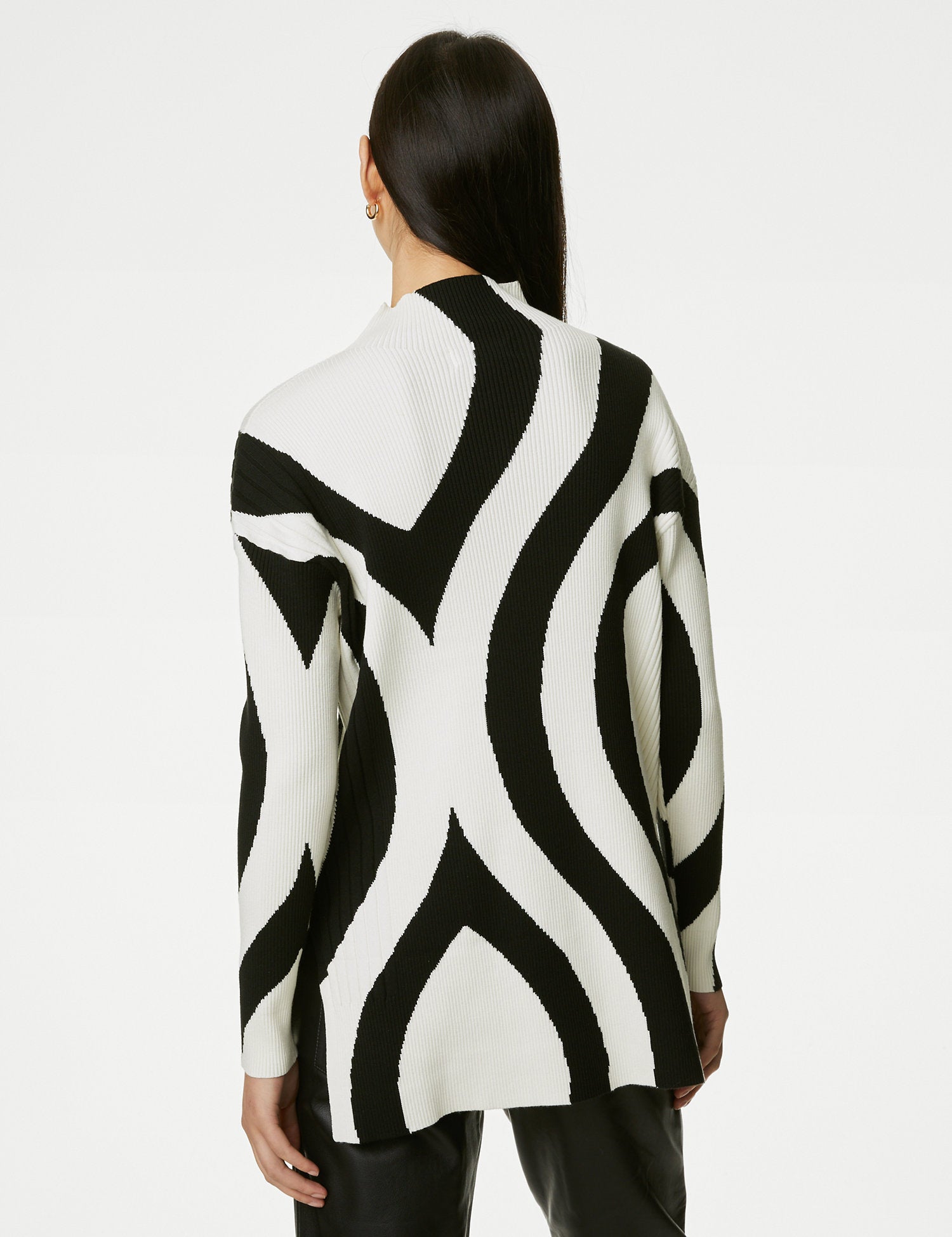 Patterned Funnel Neck Longline Jumper