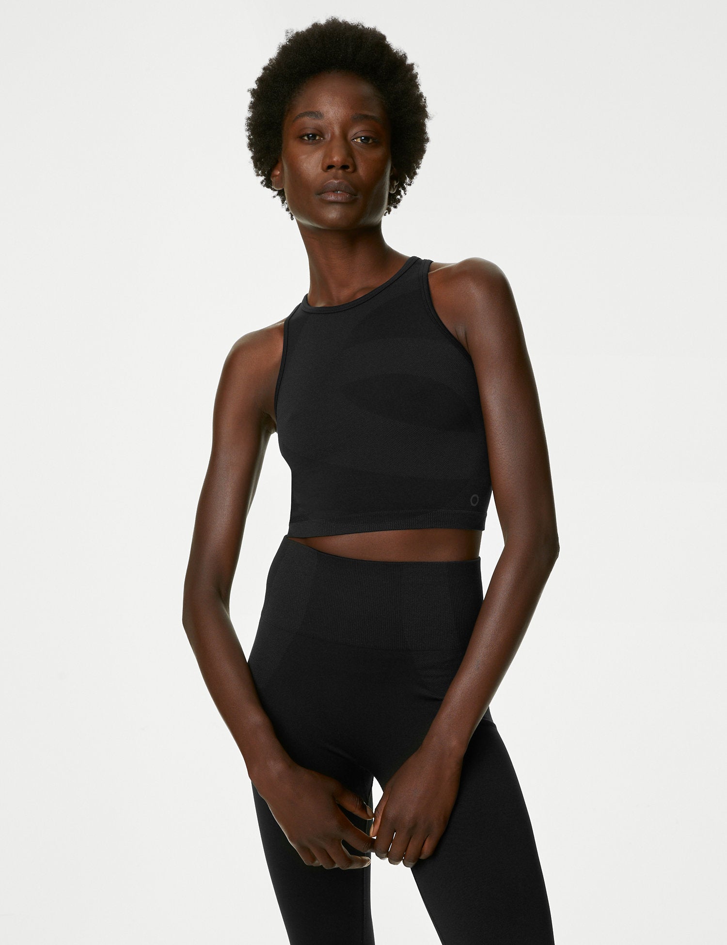 Scoop Neck Seamless Fitted Crop Top