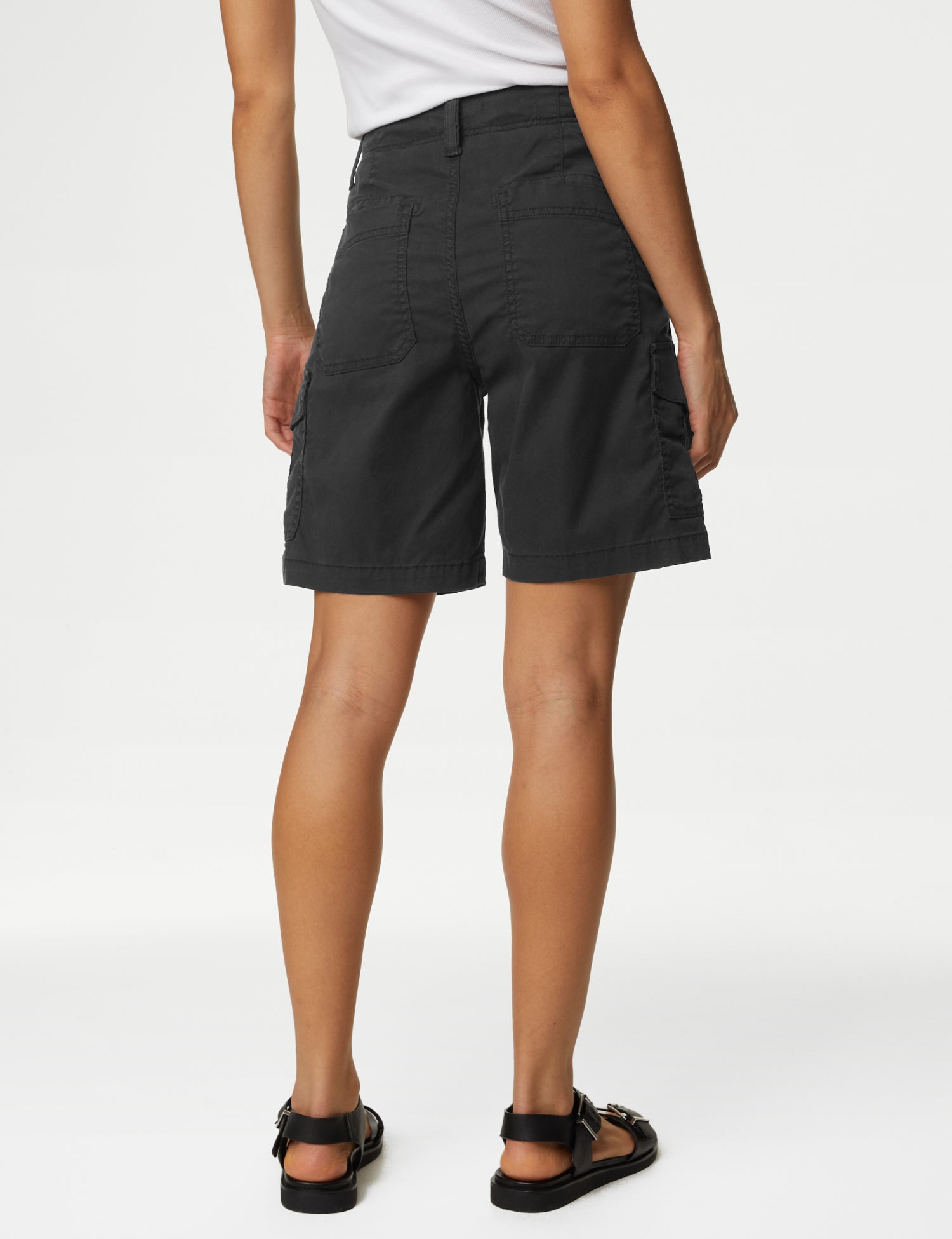 Lyocell™ Rich Cargo Tea Dyed Shorts