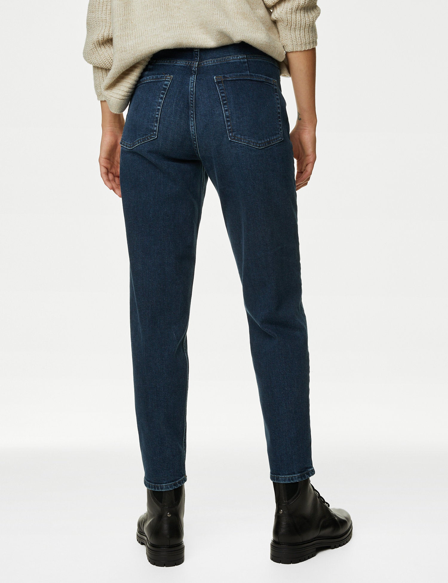 The Mom Jeans