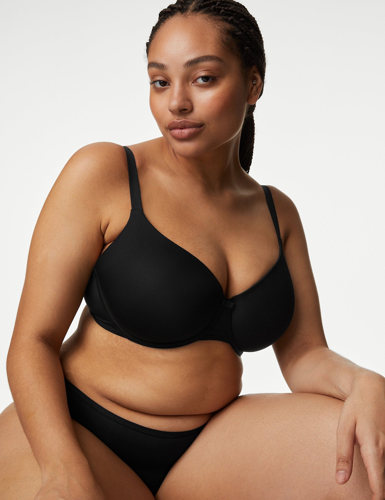 Body邃「 Padded Full Cup T Shirt Bra A E