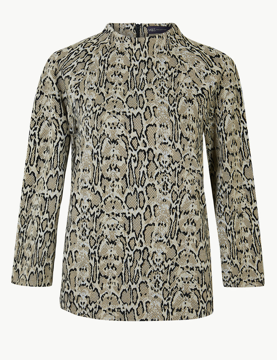 Animal Print 3/4 Sleeve Sweatshirt