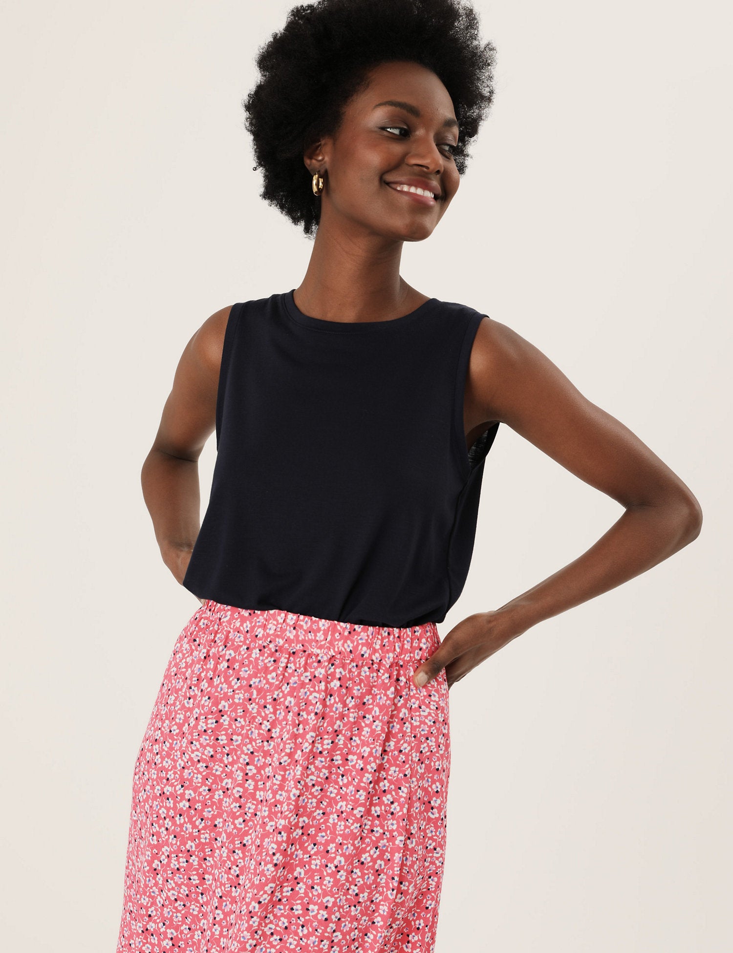 Ditsy Floral Side Split Midi Straight Skirt