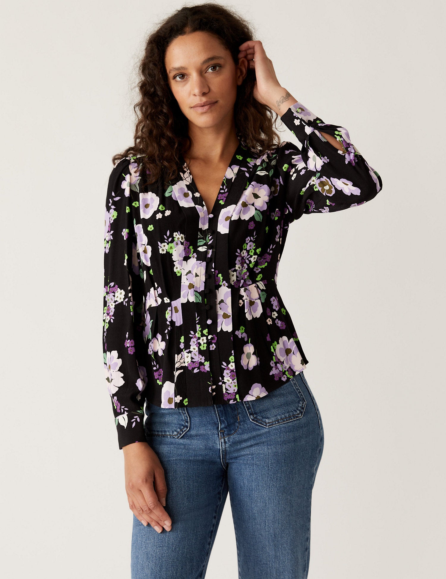 Floral Print V-Neck Blouse