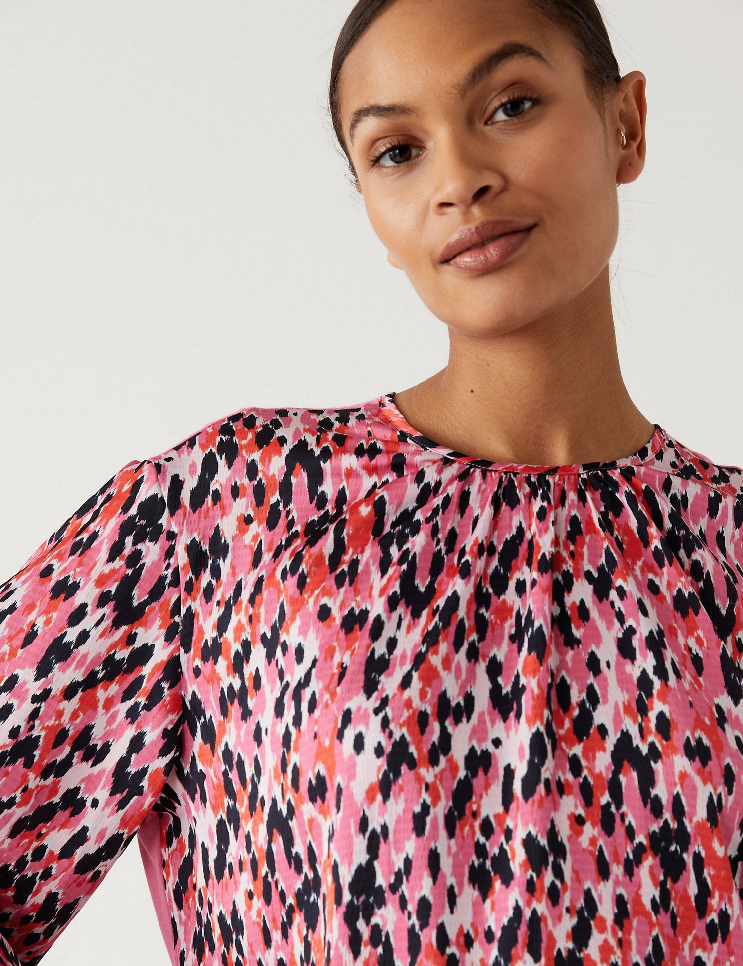 Leaf Print Gathered Neck Blouson Sleeve Top