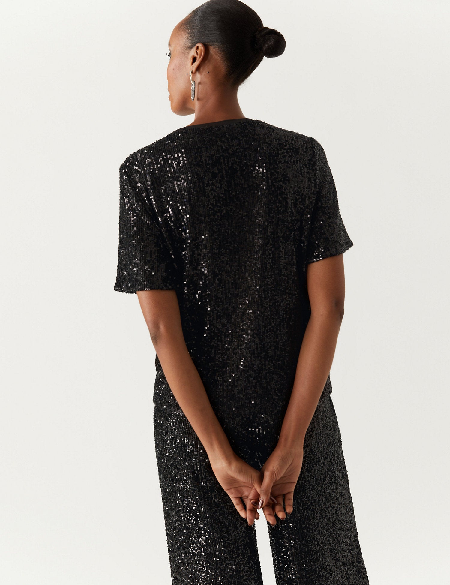 Sequin Round Neck Regular Fit Top