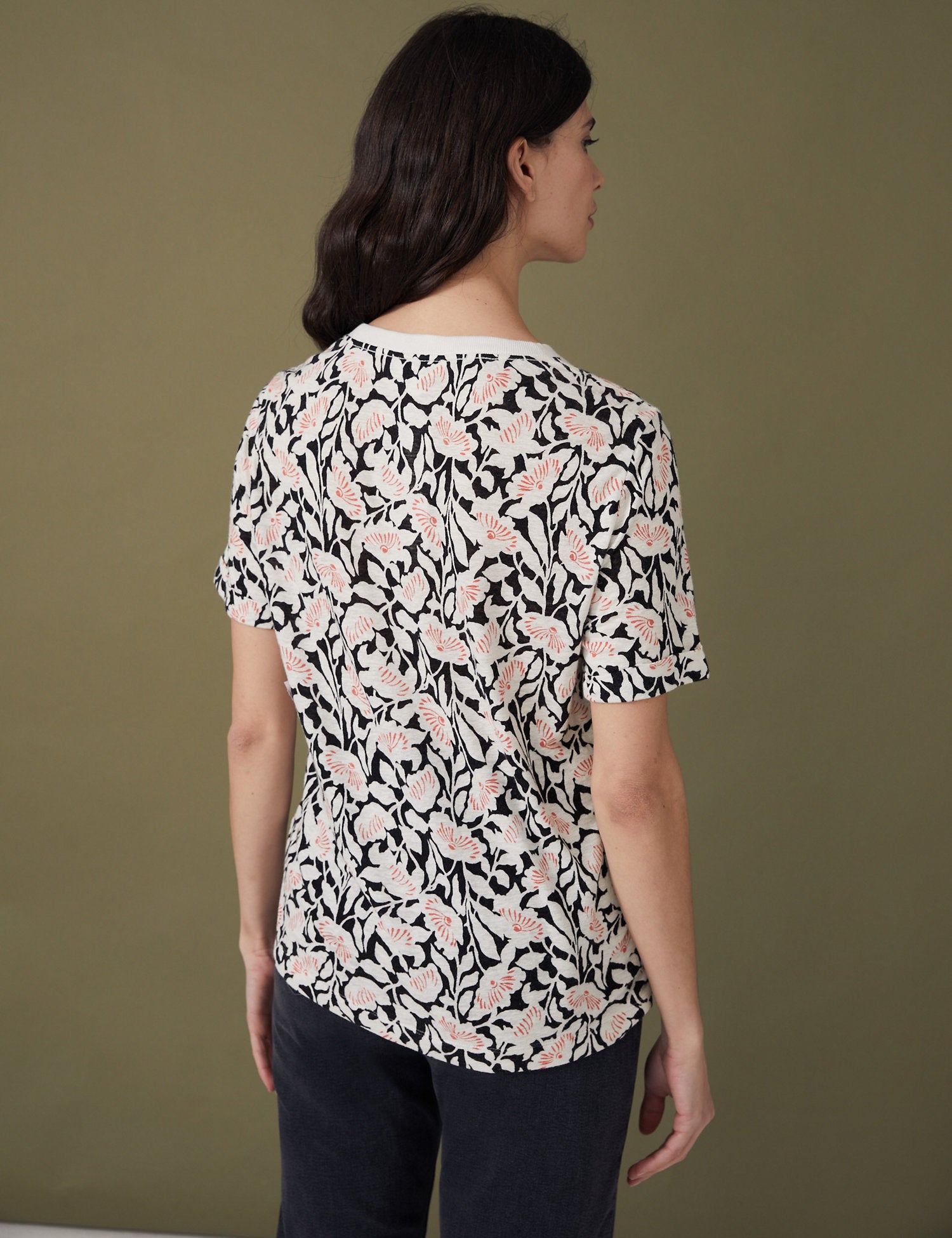 Linen Blend Geometric Short Sleeve T-Shirt