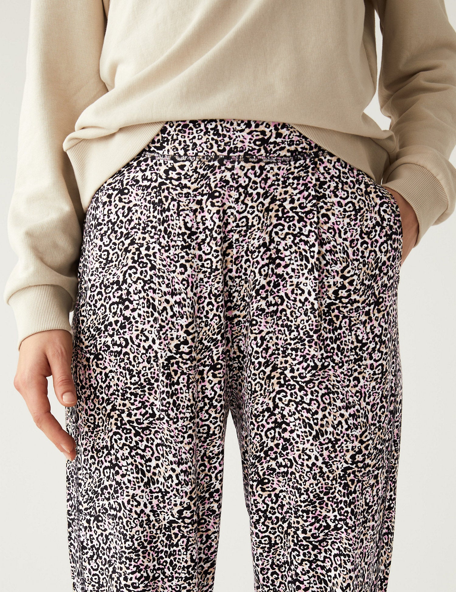 Jersey Printed Tapered Trousers