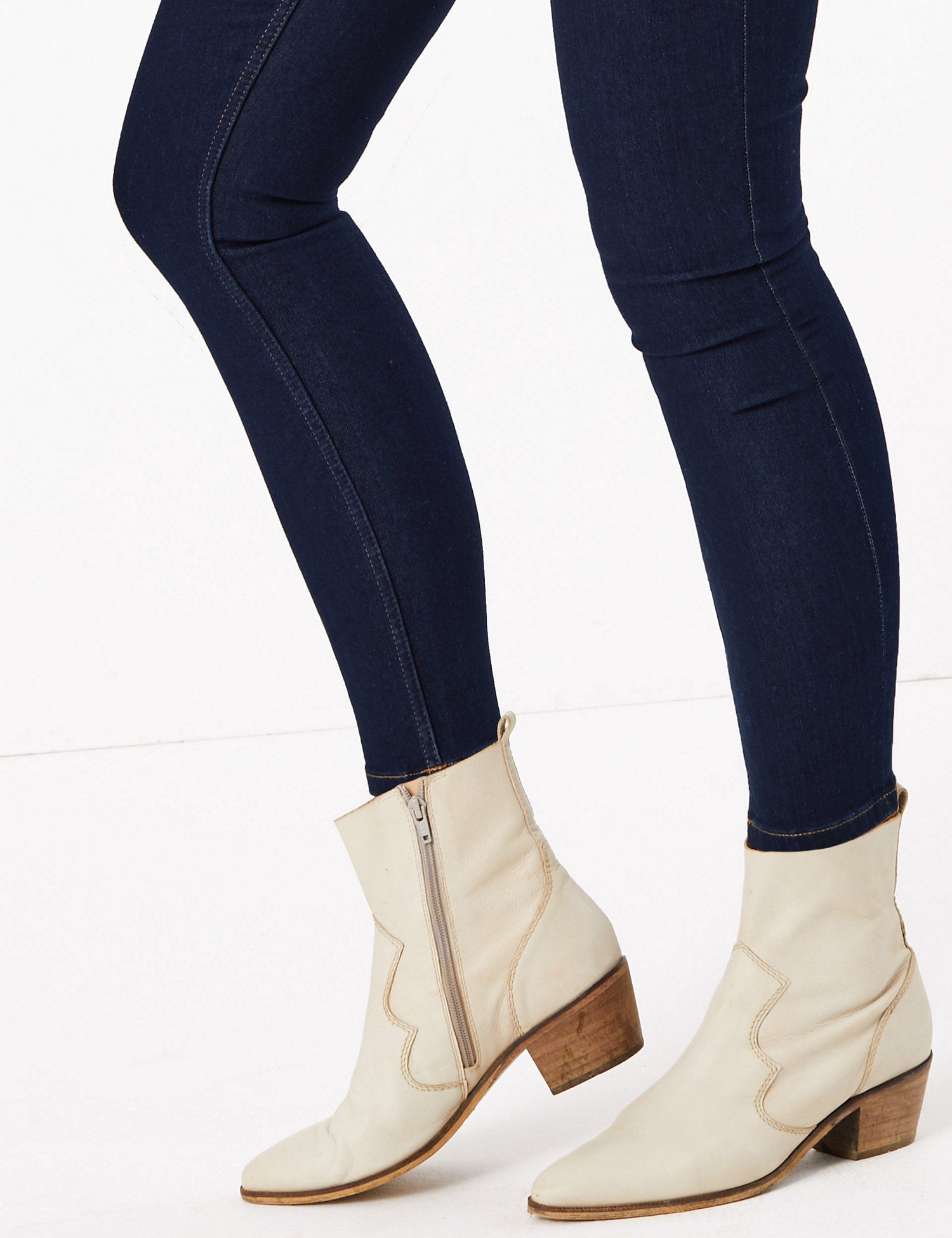 Ivy Button Front Skinny Jeans