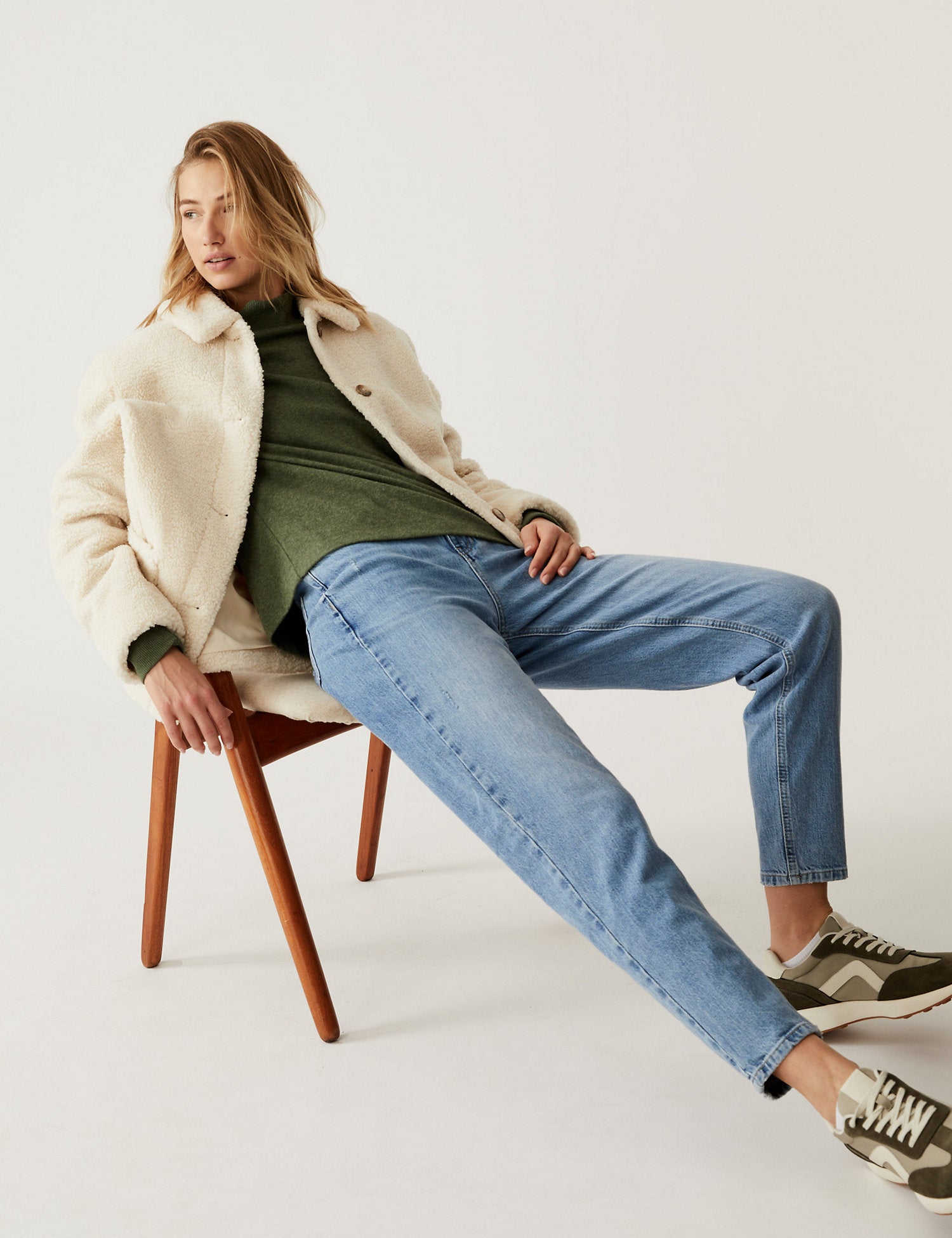 The Mom Jeans