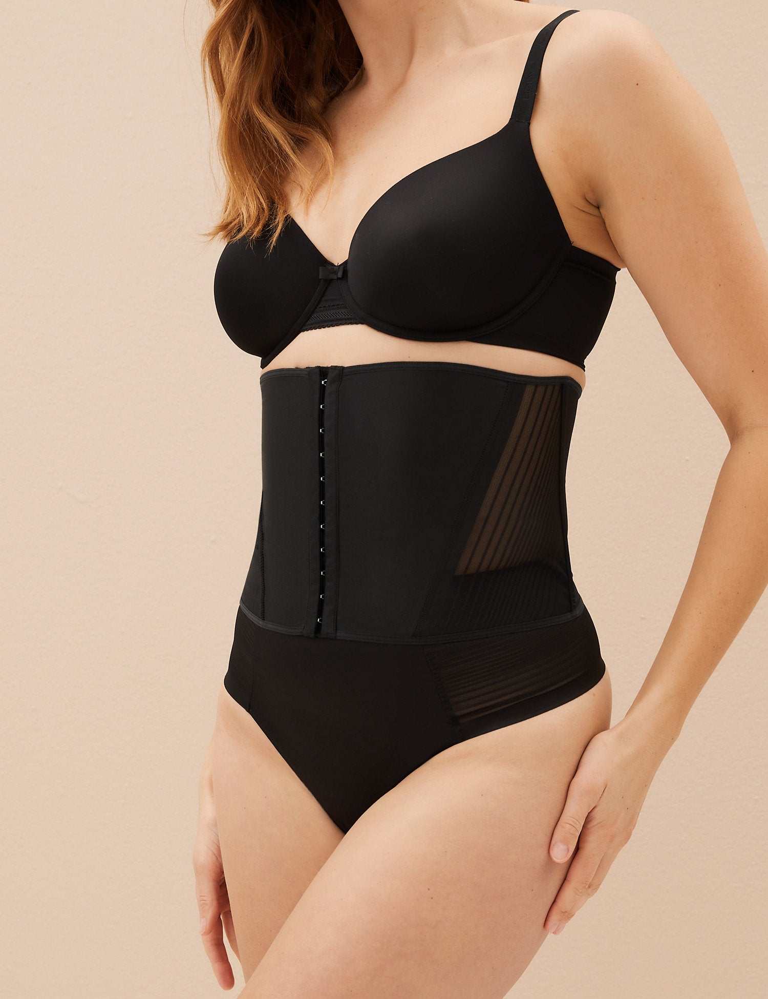 Firm Control Cool Comfort™ Waist Cincher