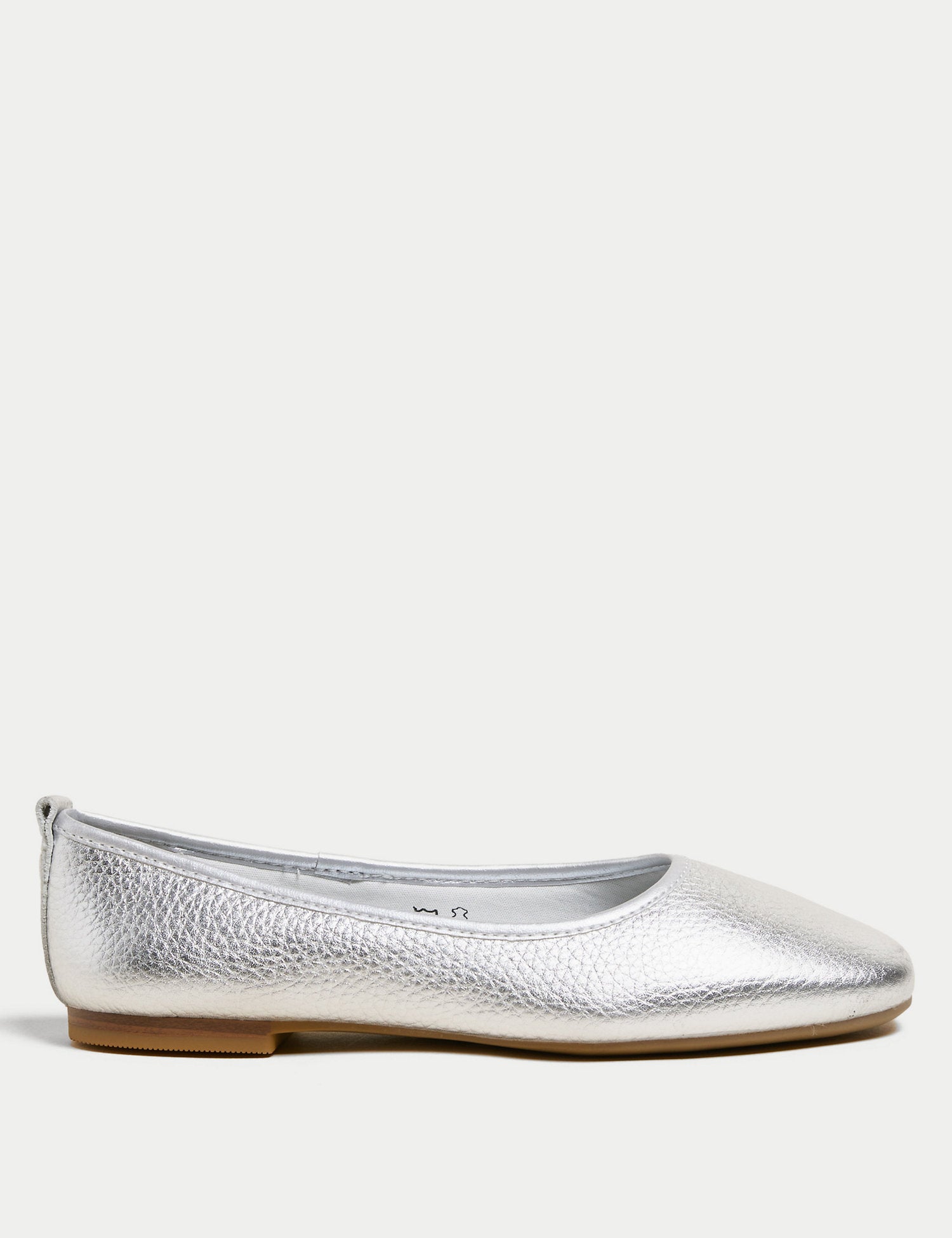 Silver leather ballet outlet pumps