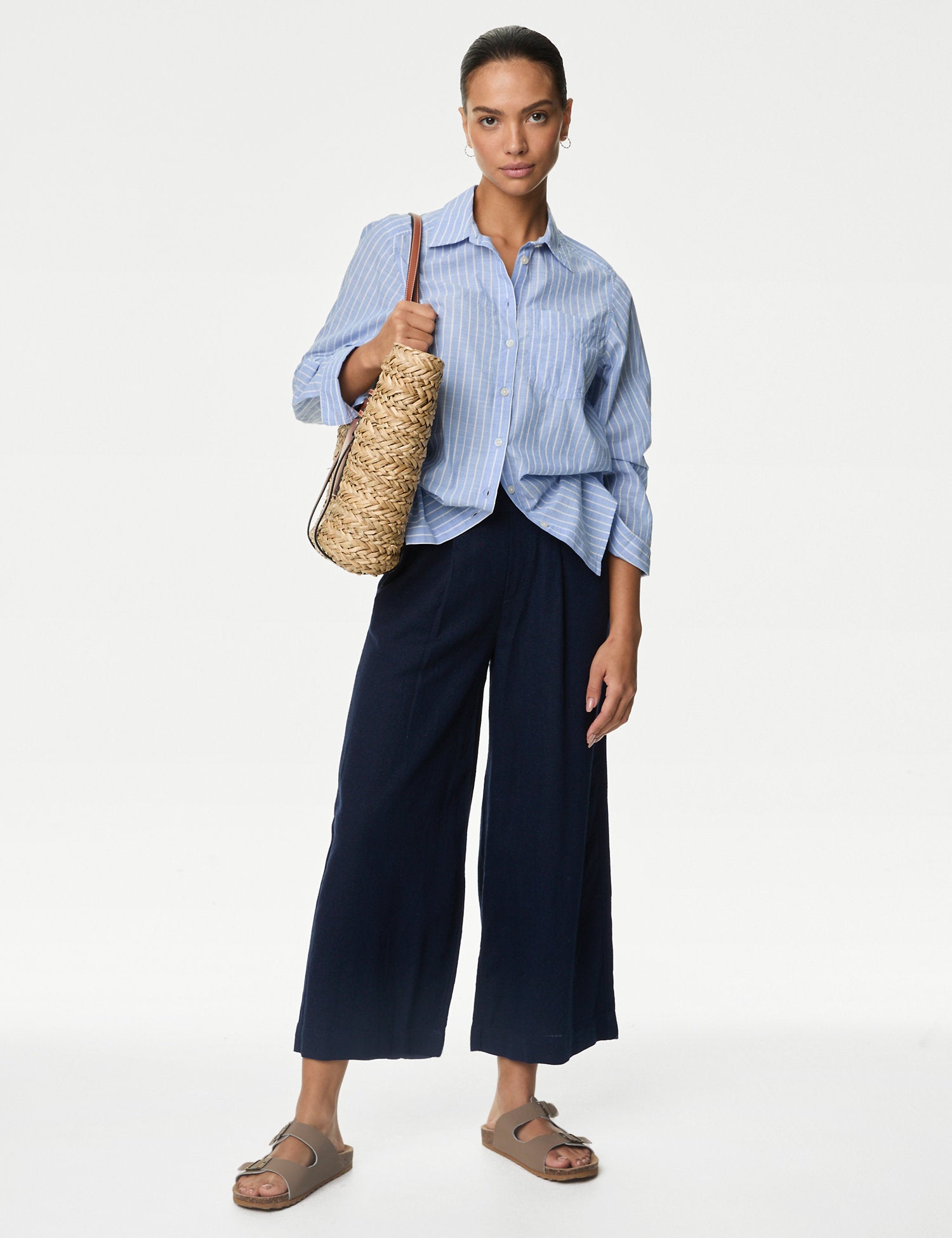 Linen Rich Wide Leg Cropped Trousers