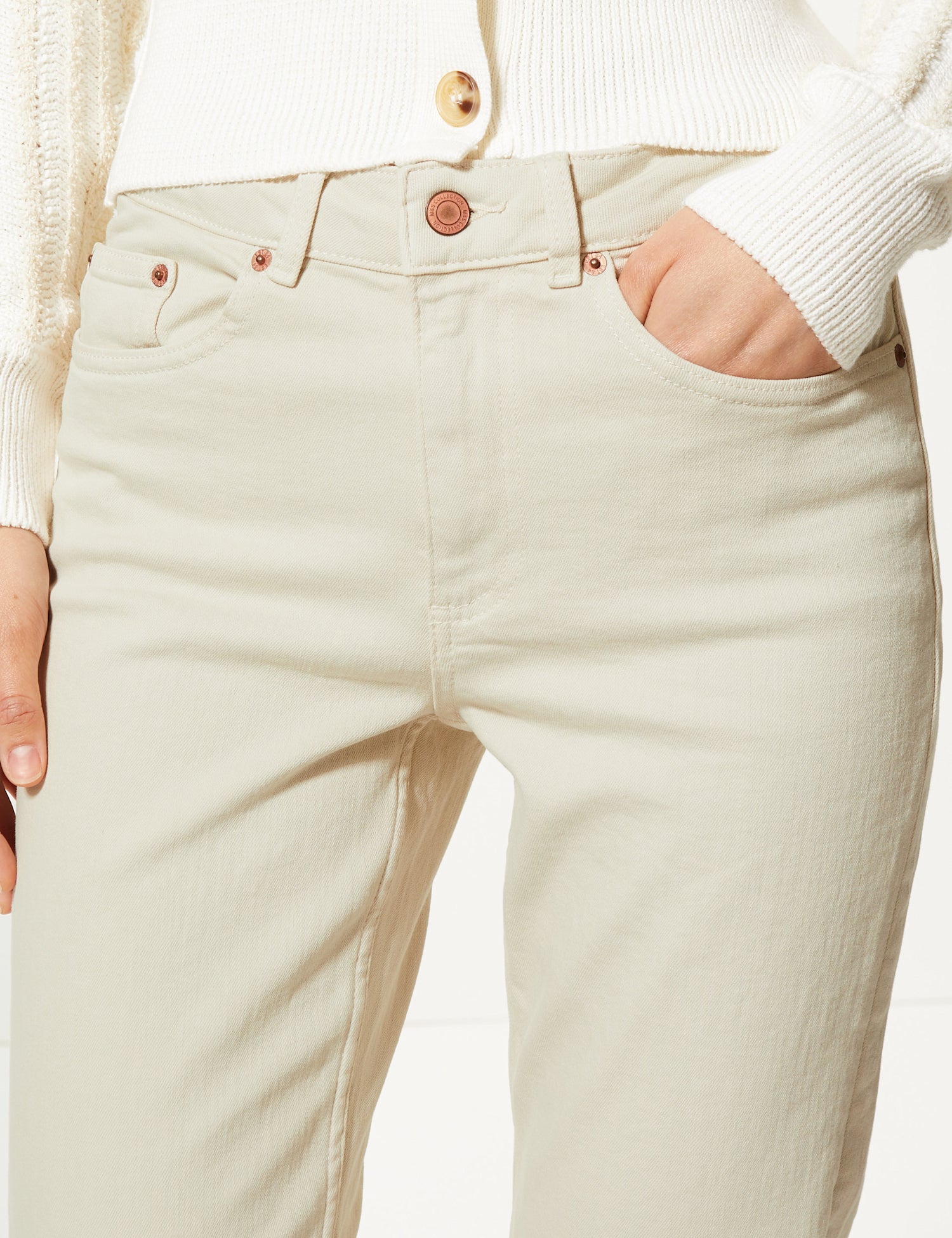 Relaxed Mid Rise Slim Cropped Jeans