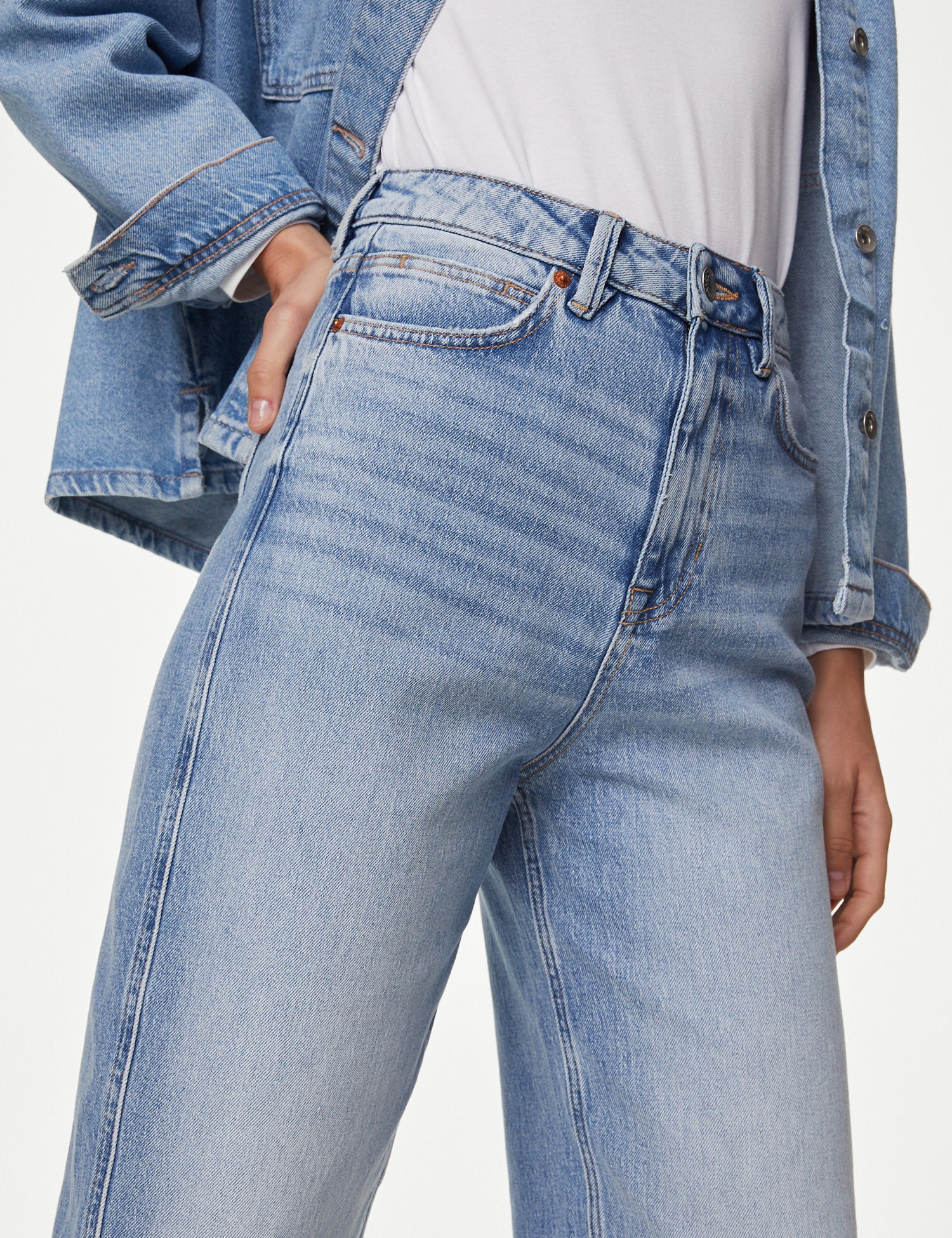 High Waisted Carrot Leg Ankle Grazer Jeans