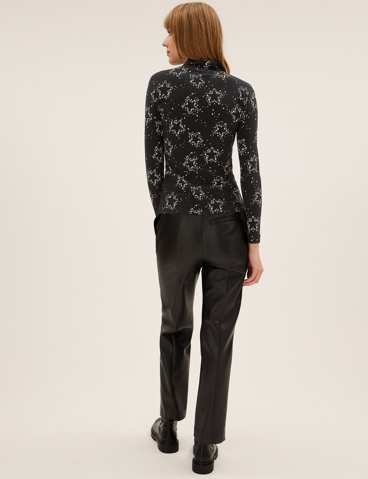 Cotton Printed Funnel Neck Fitted Top