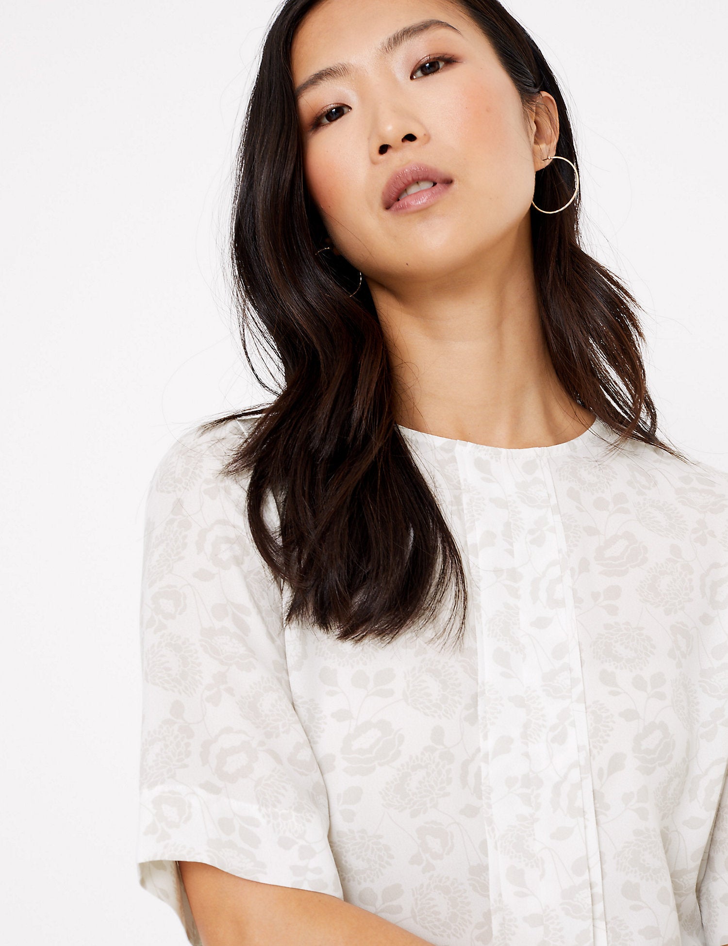 Floral Pleat Front Short Sleeve Blouse