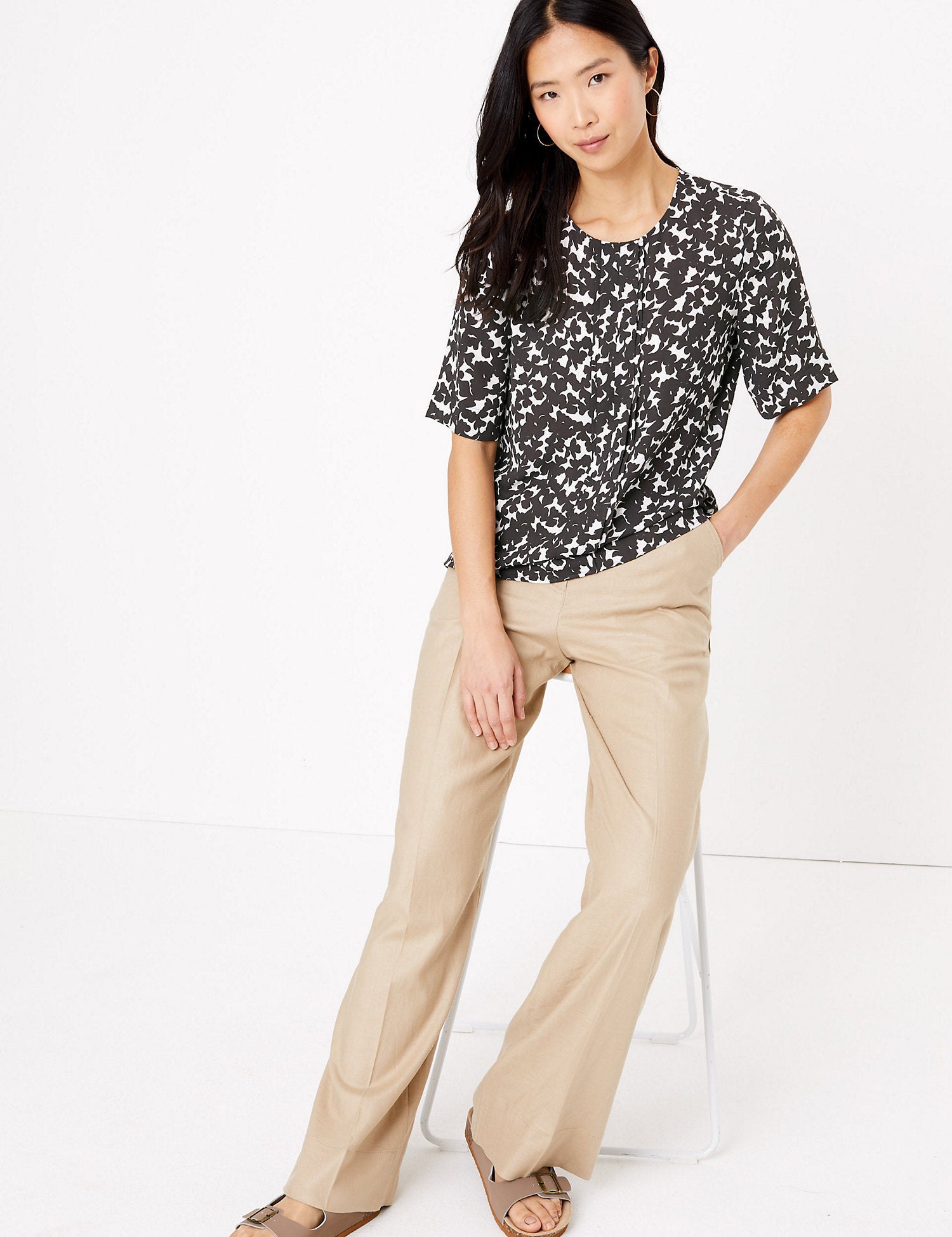 Floral Pleat Front Woven Blouse