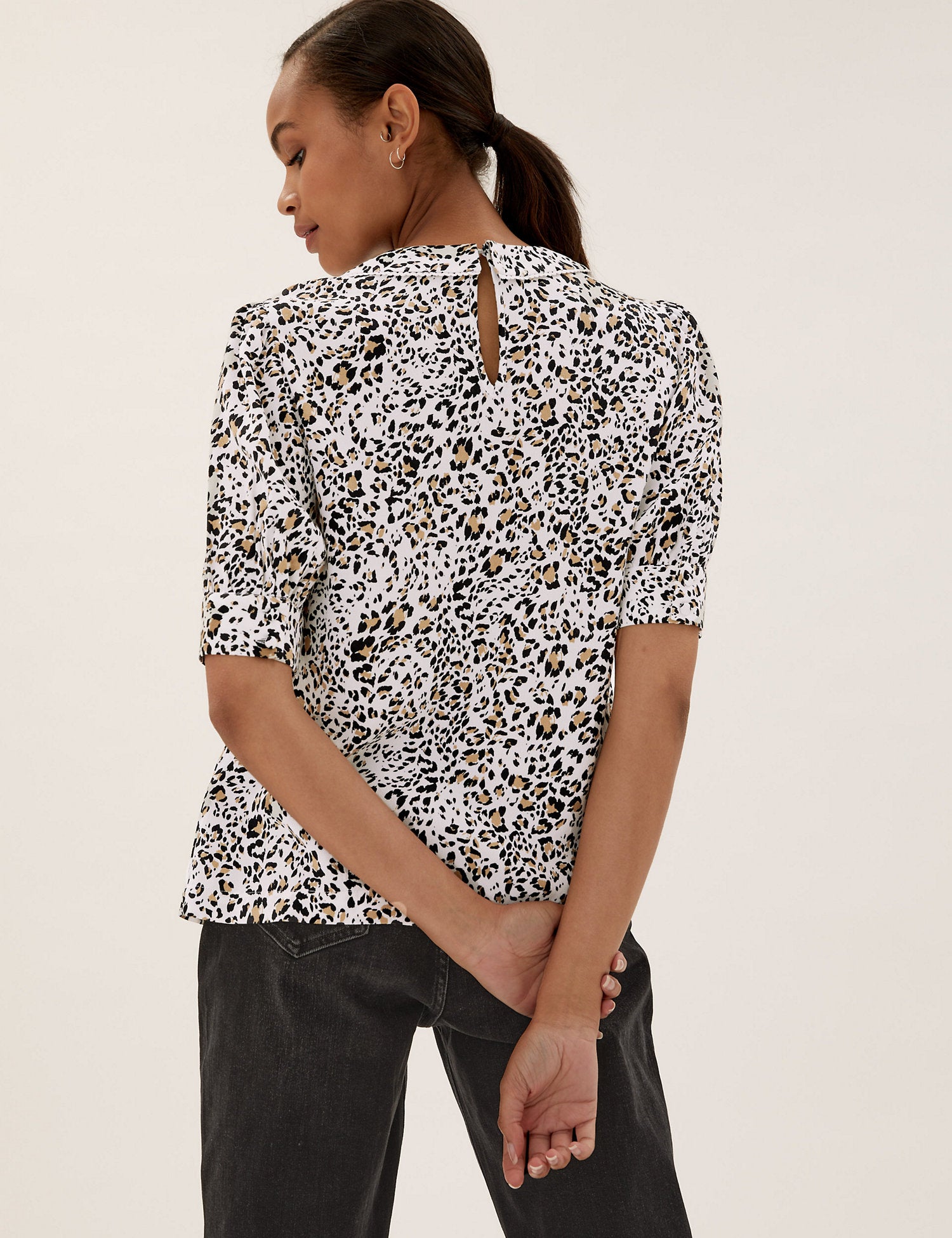 Animal Print Peter Pan Collar Top