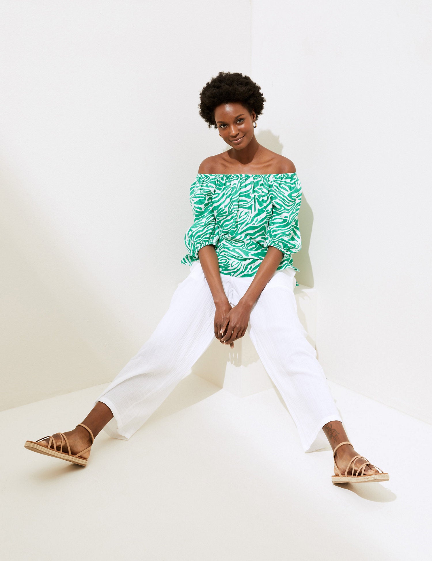Pure Linen Printed Puff Sleeve Top