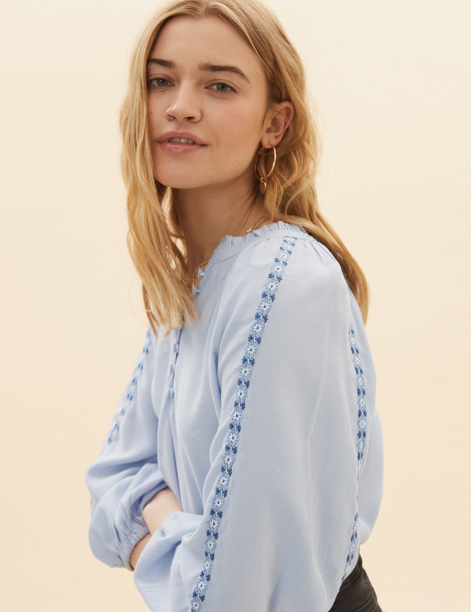 Embroidered Relaxed Blouson Sleeve Blouse