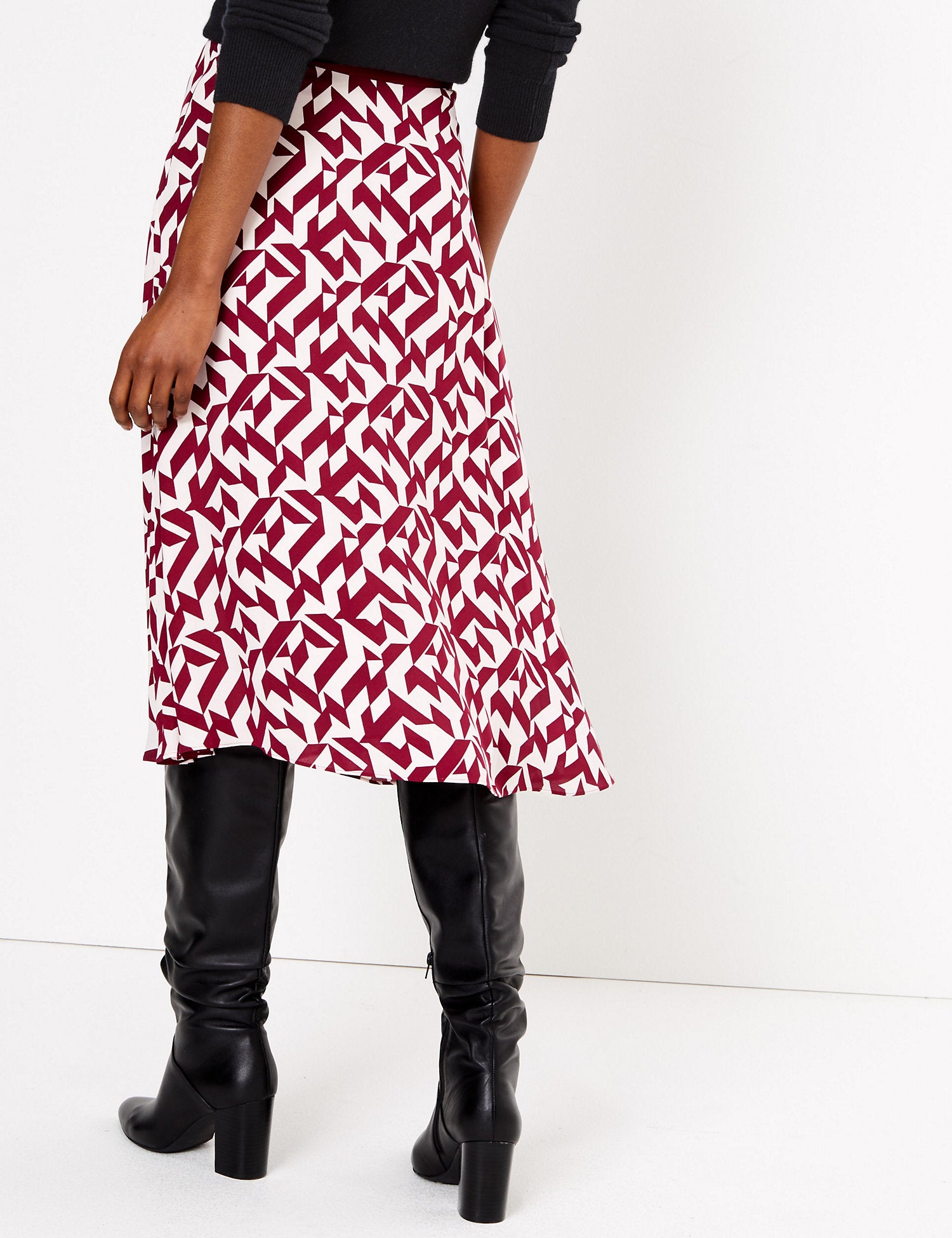 Geometric Print Belted Midi Skirt