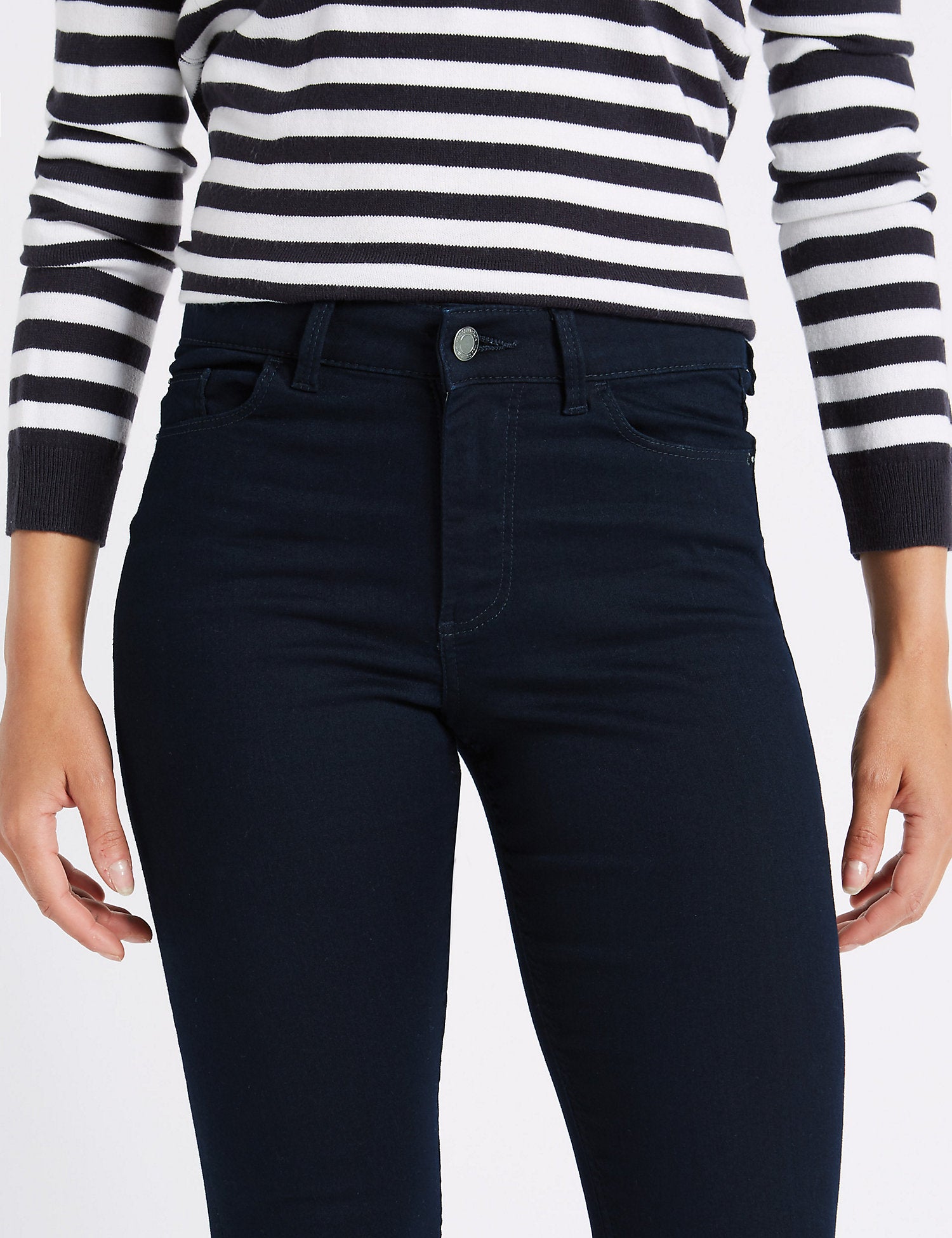Mid Rise Super Skinny Leg Cropped Jeans