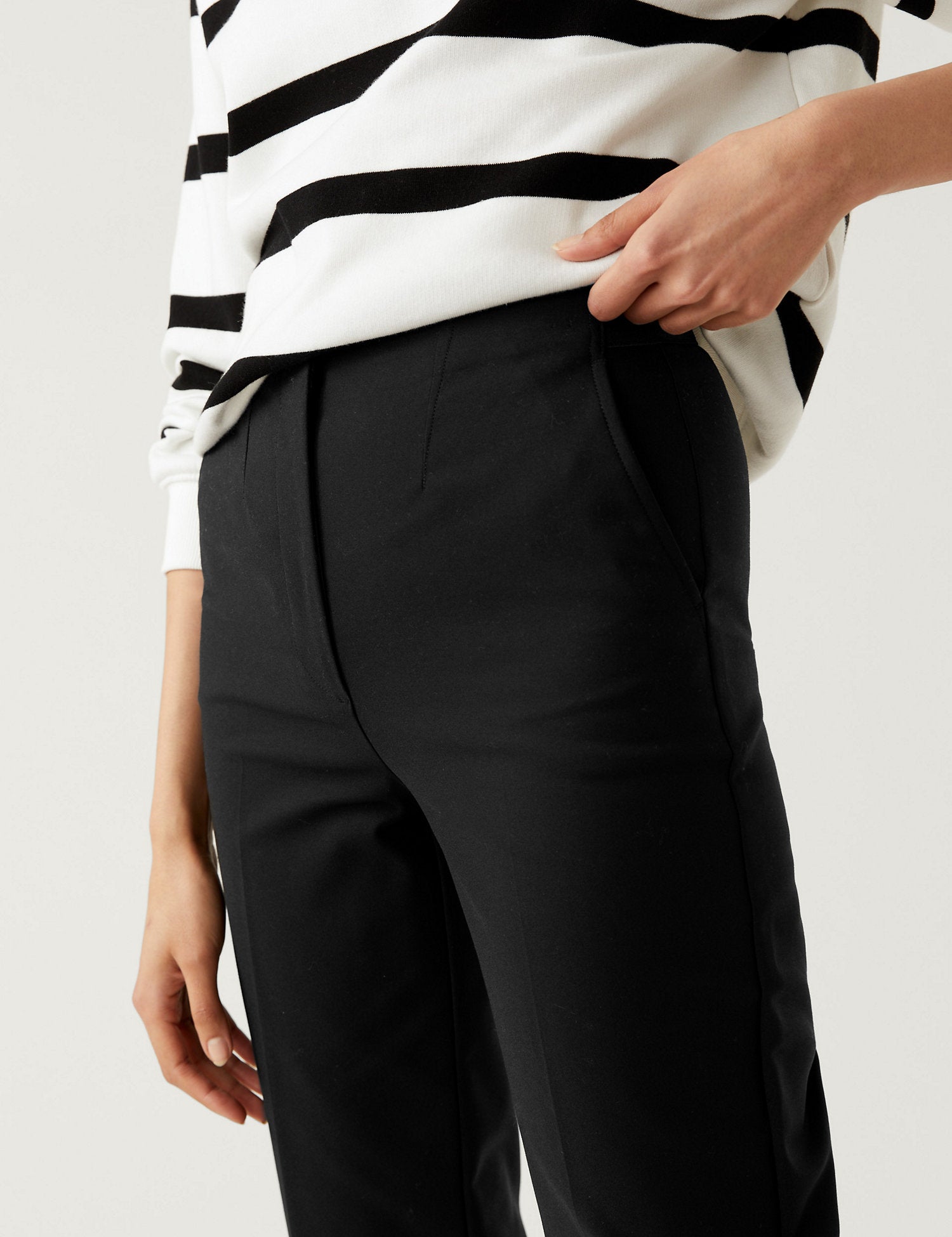 Petite Black Cotton Denim Belted Crop Trousers | New Look