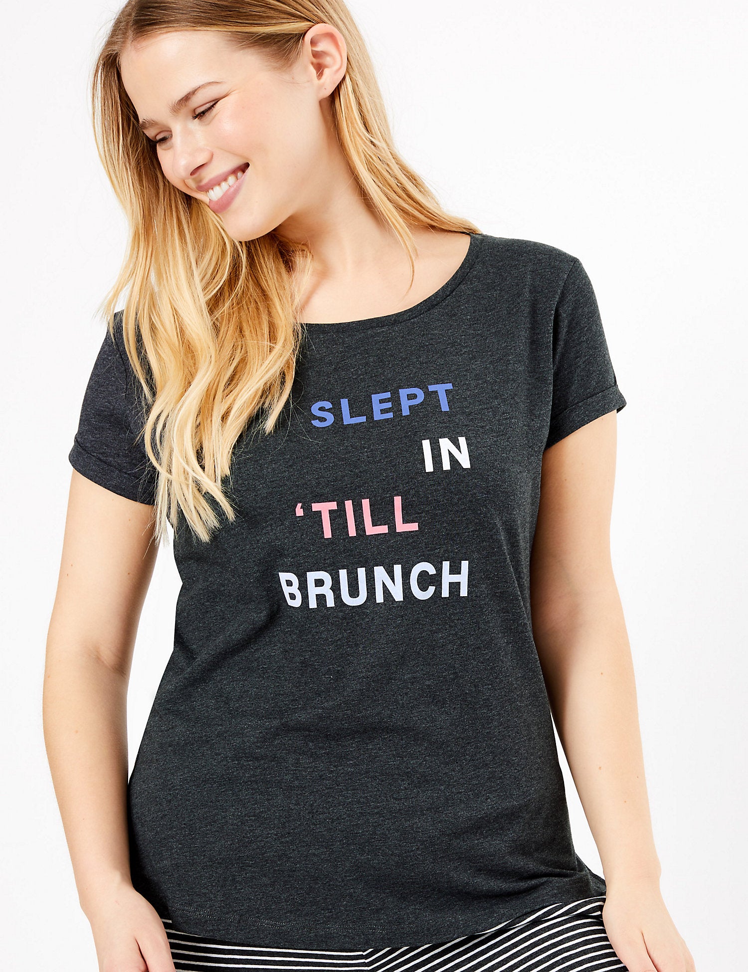 Slept In 'Till Brunch Slogan Pyjama Set