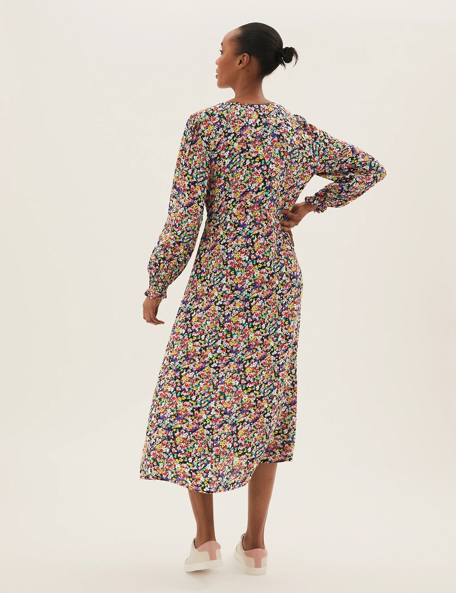 Ditsy Floral V-Neck Midi Waisted Dress